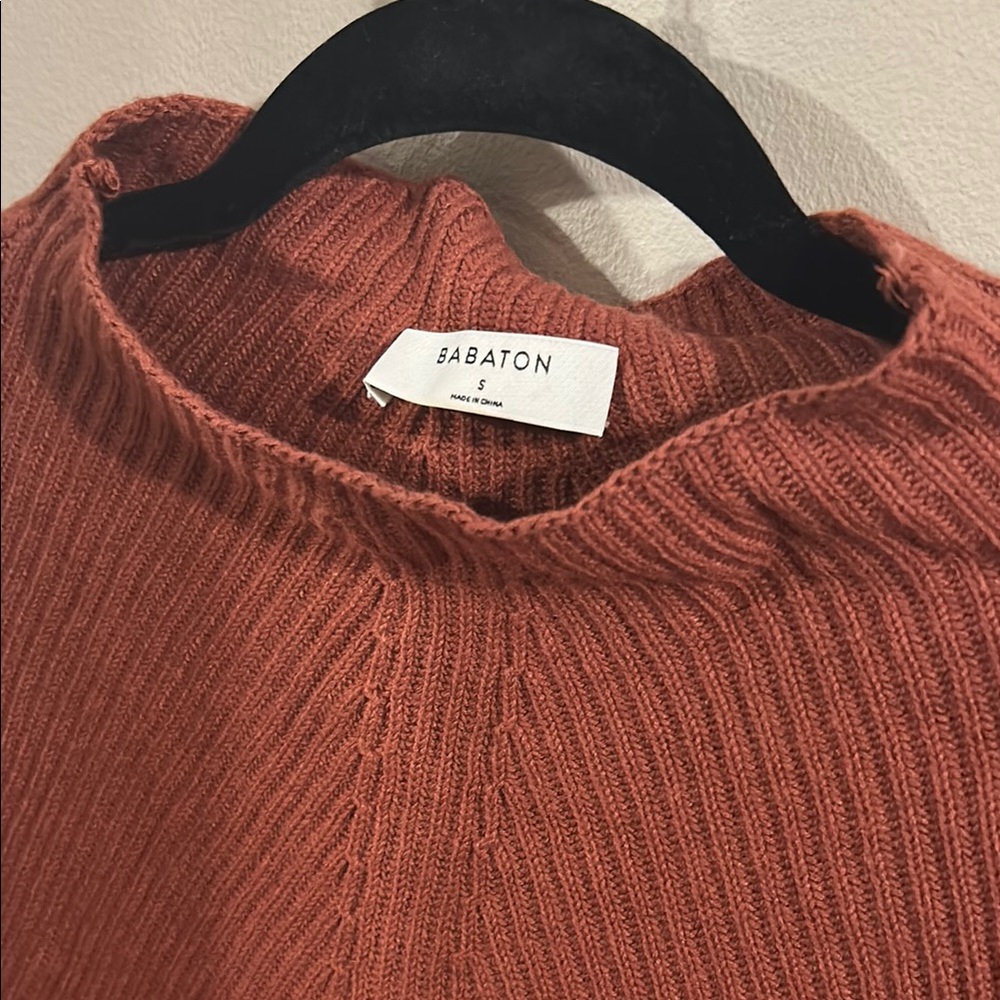 Aritzia Babaton Chalmers Sweater in Small